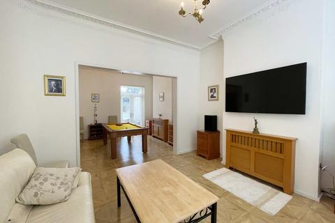 5 bedroom terraced house for sale, Park Road, Westcliff On Sea SS0