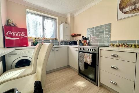 1 bedroom ground floor flat for sale, Blandford Road, Hamworthy