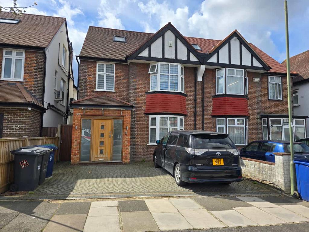 A beautiful six bedroom semi detached house in th