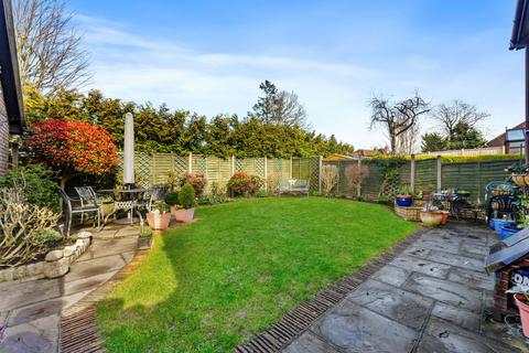 4 bedroom detached house for sale, Oaklands Way, South Wallington