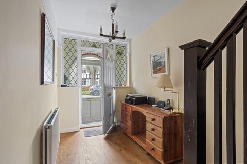 35 Derek Avenue, Wallington, SM6 7LA
