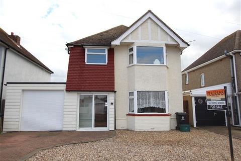 4 bedroom detached house for sale, Canterbury Road , Holland on Sea