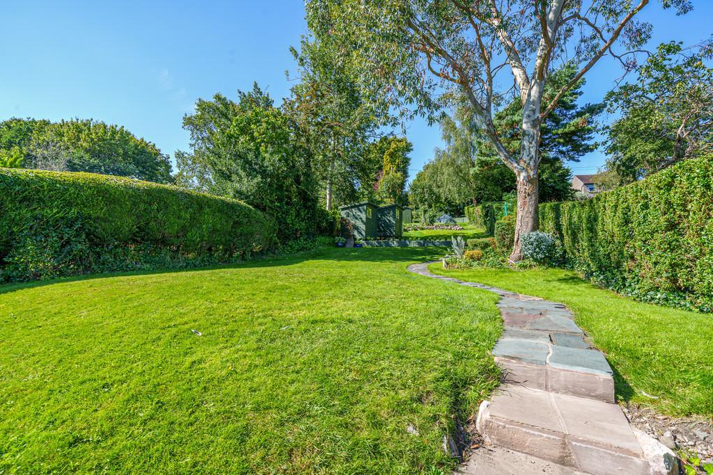 Generous Gardens