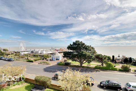 1 bedroom flat for sale, Marine Parade West, Clacton-On-Sea