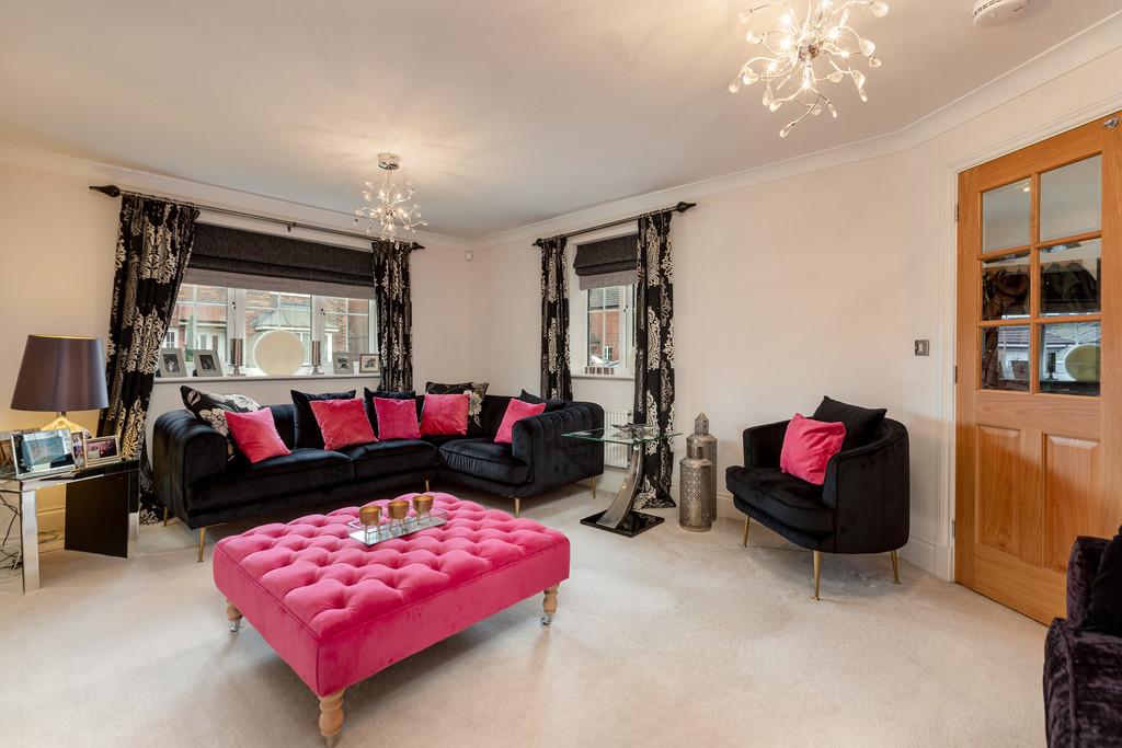 Ascot Close, Northallerton 4 bed detached house for sale £575,000