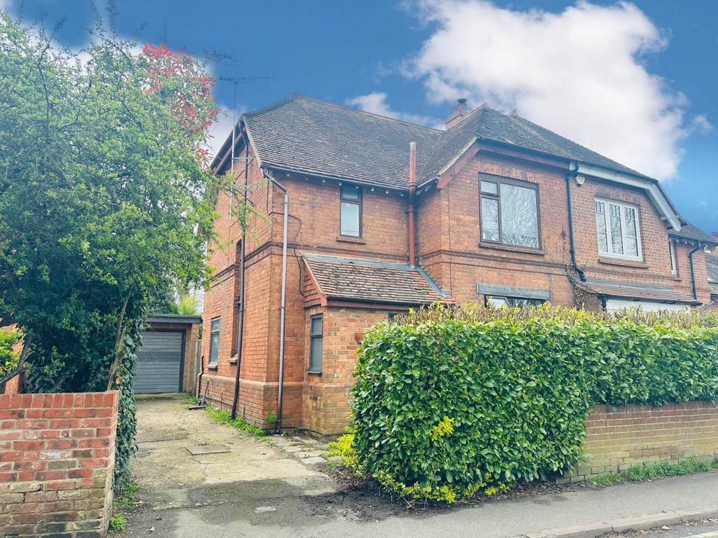 Church Road, Cholsey 3 bed semidetached house for sale £500,000