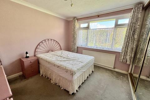 24 Lytham Road, Broadstone, BH18 8JS