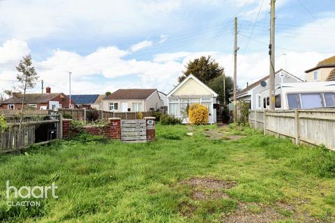 1 bedroom detached bungalow for sale, Midway, Jaywick