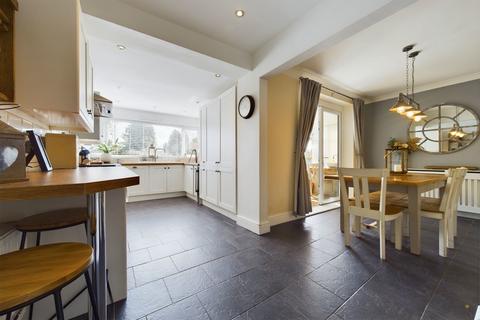 29 Stafford Road, Uttoxeter, ST14 8DW