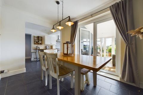 29 Stafford Road, Uttoxeter, ST14 8DW