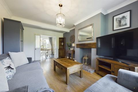 29 Stafford Road, Uttoxeter, ST14 8DW