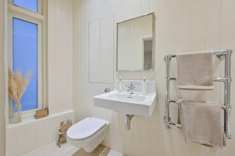 2 bedroom maisonette to rent, Bingham Place, Marylebone, London, W1U