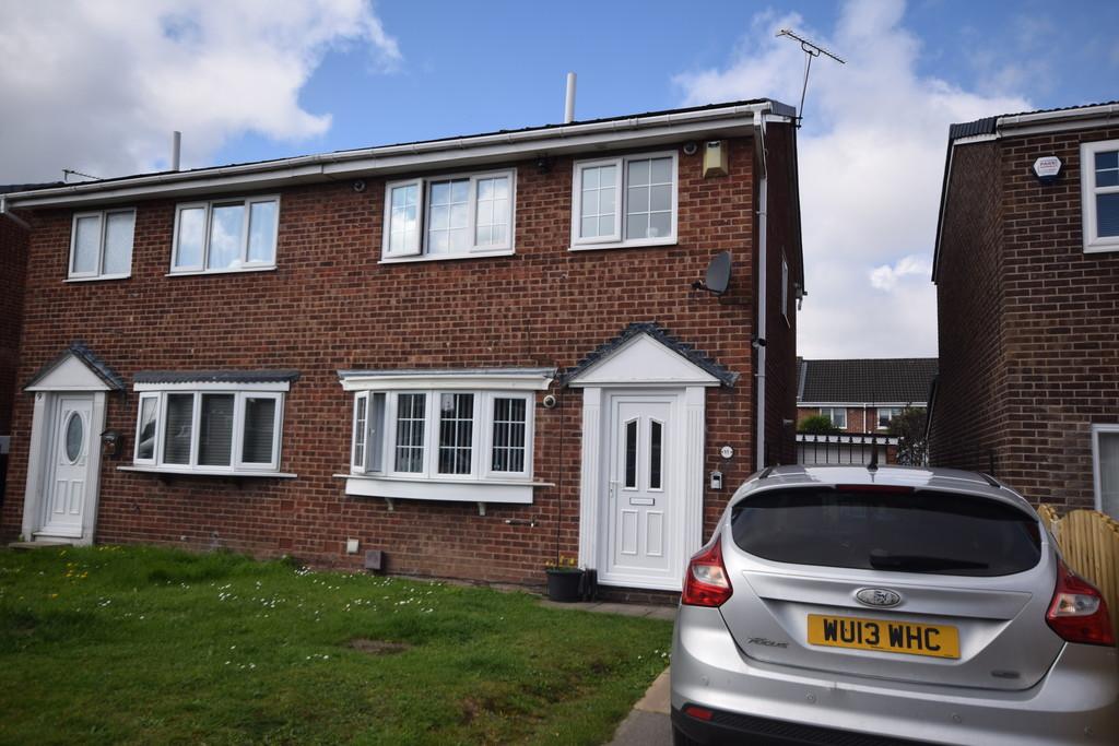 Farringdon Drive Doncaster Dn11 3 Bed Semi Detached House £850 Pcm