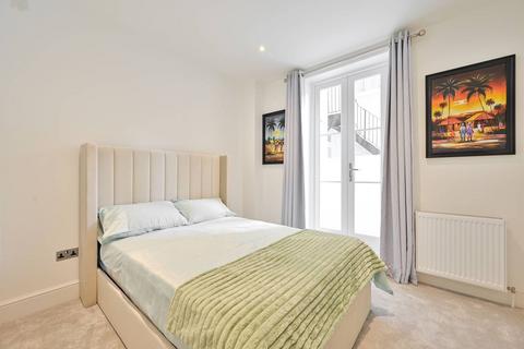 3 bedroom flat to rent, Hans Road, Knightsbridge, London, SW3