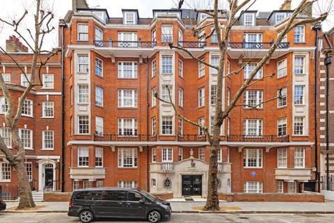 3 bedroom flat to rent, Draycott Avenue, Chelsea, London, SW3