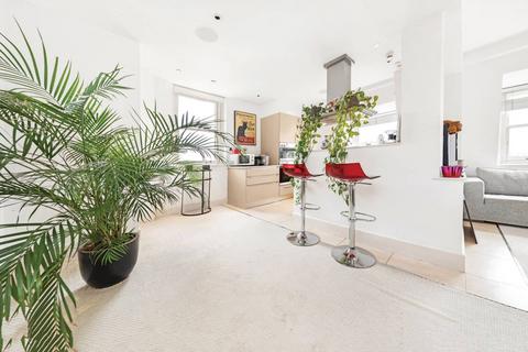 3 bedroom flat to rent, Draycott Avenue, Chelsea, London, SW3