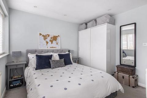 56 Tyron Way, Sidcup, DA14 6AZ