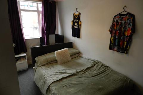 24 The Village Street, Leeds, LS4 2PR