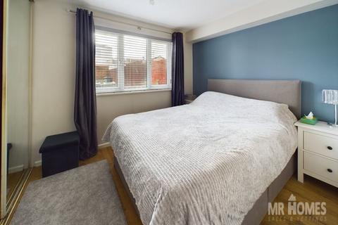 1 bedroom flat for sale, Oxwich Close, Fairwater, Cardiff, CF5 3BE