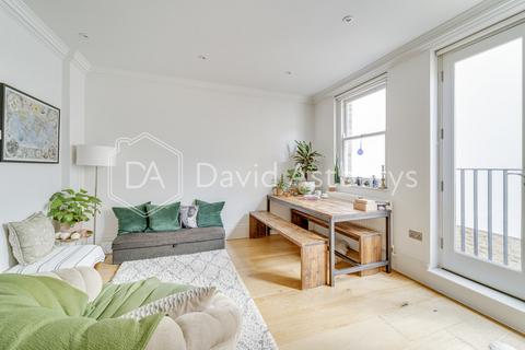 1 bedroom apartment for sale, Mackenzie Road, Islington, London, N7