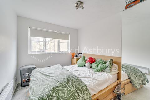 2 bedroom apartment for sale, Heddington Grove, Islington, London, N7