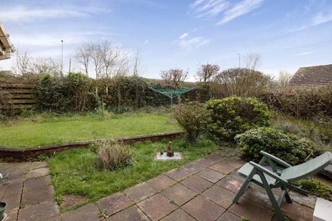 3 bedroom end of terrace house for sale, Barn Meads Road, Wellington TA21