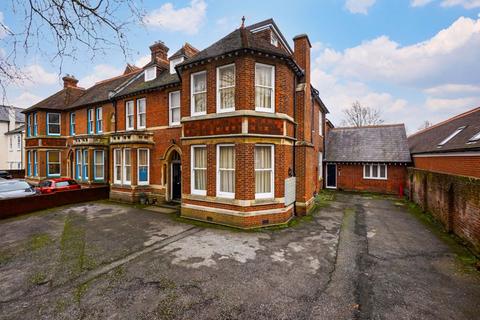 1 bedroom apartment to rent, 61 London Road, Canterbury