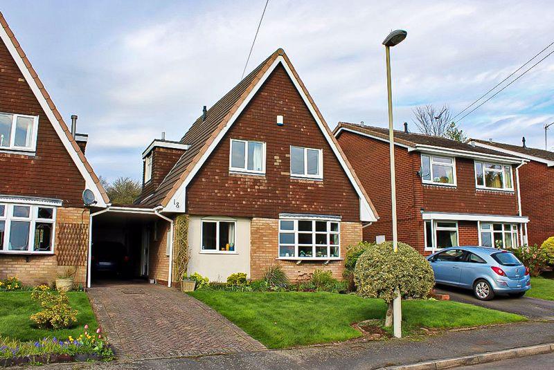 Larkswood Drive, SEDGLEY, DY3 3UQ 3 bed link detached house for sale