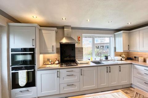 4 bedroom detached house for sale, 57 Priory Oak, Brackla, Bridgend, CF31 2HZ