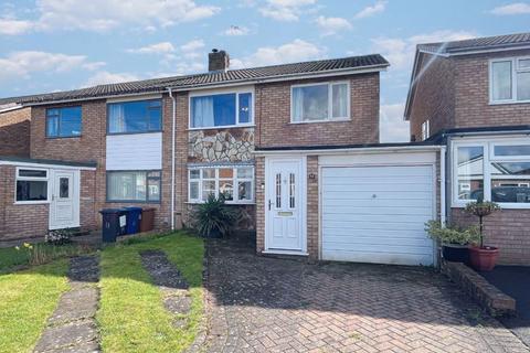 3 bedroom semi-detached house for sale, Clive Road, Burntwood, WS7 2DJ