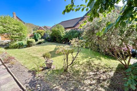 3 bedroom detached bungalow for sale, Coed Y Glyn, Llanrhos