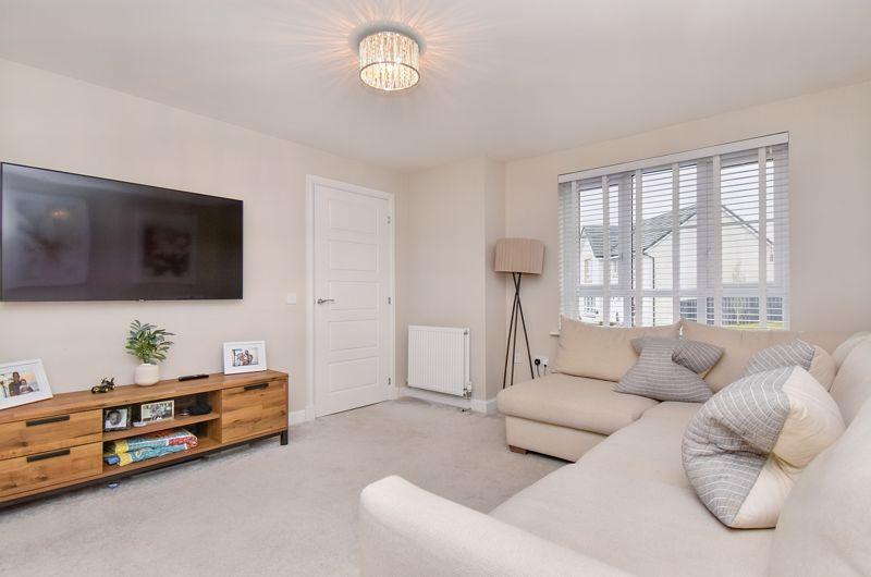 Mulberry Drive, Cumbernauld 3 bed detached house for sale £259,995