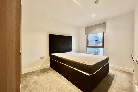 1 bedroom apartment for sale, La Salle, Leeds