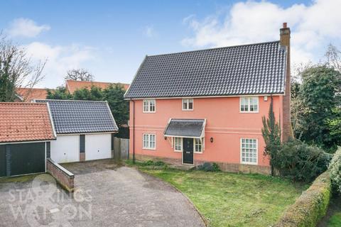 4 bedroom detached house for sale, Linden Court, Eye