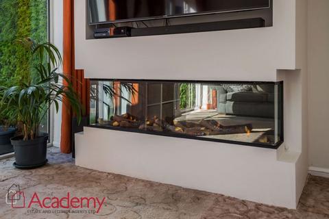 49 Minton Way, Widnes, WA8 9QZ