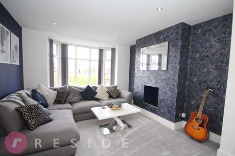 3 bedroom semi-detached house for sale, Dewhirst Road, Rochdale OL12