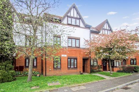 1 bedroom property for sale - Grovelands Close, Harrow