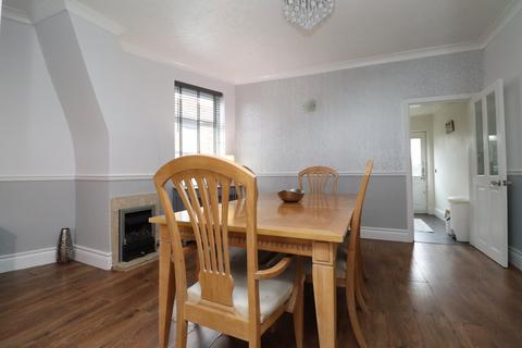 3 bedroom end of terrace house for sale, Doncaster Road, Mexborough S64
