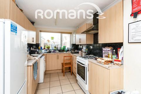 1 bedroom in a house share to rent, Whitmore Green, Farnham