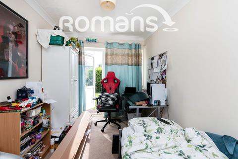 1 bedroom in a house share to rent, Whitmore Green, Farnham