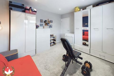 9 Epney Road, Tuffley, Gloucester, GL4 0LS