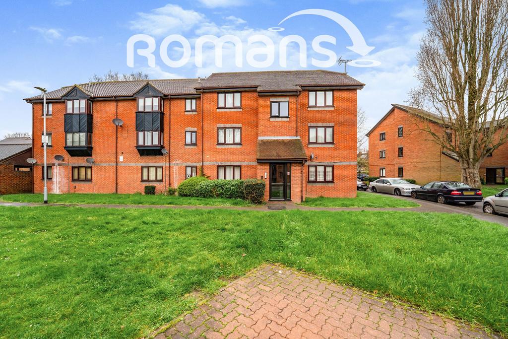 Willenhall Drive, Hayes 1 bed apartment £1,300 pcm (£300 pw)