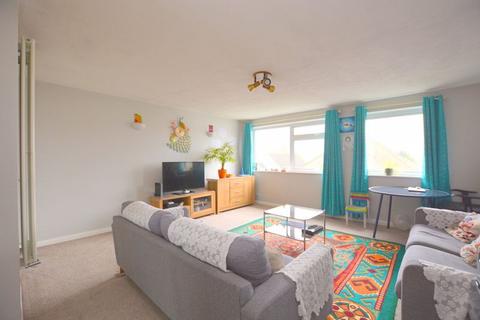 3 bedroom apartment to rent, Pinner View, Harrow