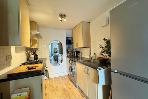 1 bedroom apartment to rent, Upper Deacon Road, Southampton