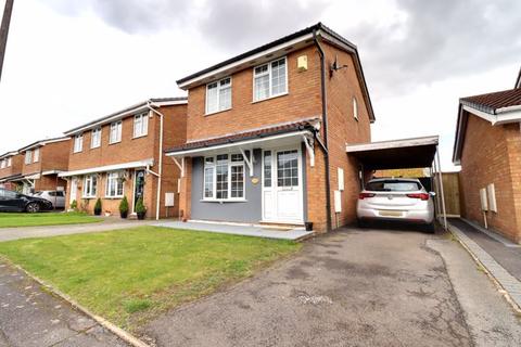 3 bedroom detached house for sale, Orwell Drive, Stafford ST17
