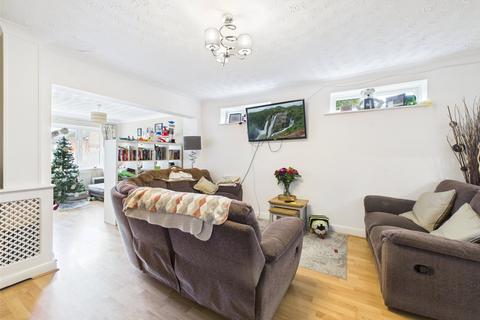undefined, Ravensmead, Chinnor OX39