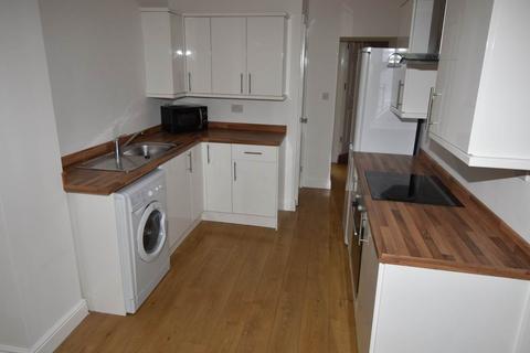 1 bedroom flat to rent, Osprey House, Oystermouth Road, City Centre, , Swansea