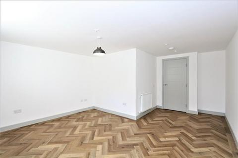 2 bedroom flat for sale, Fern Court, Fern Avenue, Lenzie, G66 4BG