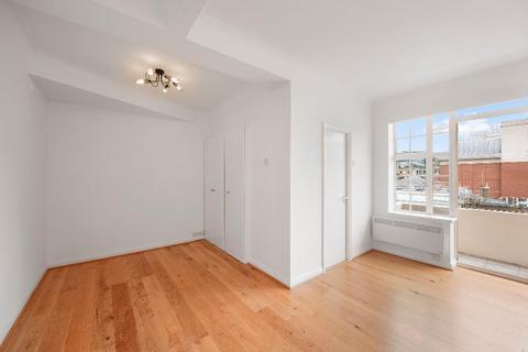 Flat 8, Astral House Regency Place, London, SW1P 2EA