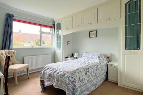 2 Penfold Way, Steyning, BN44 3PG